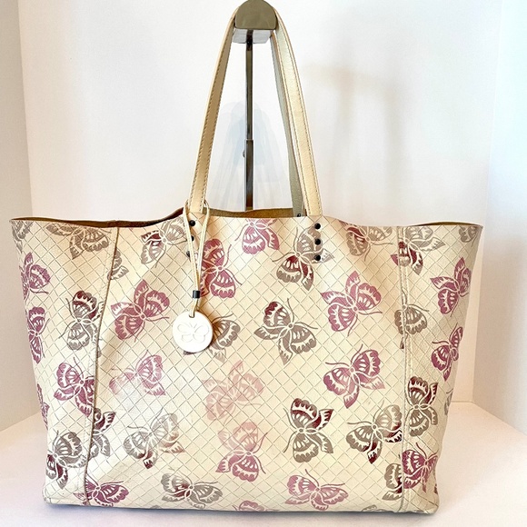 Bottega Veneta Intreccio Mirage Papillon Butterfly Leather Tote - Picture 1 of 16